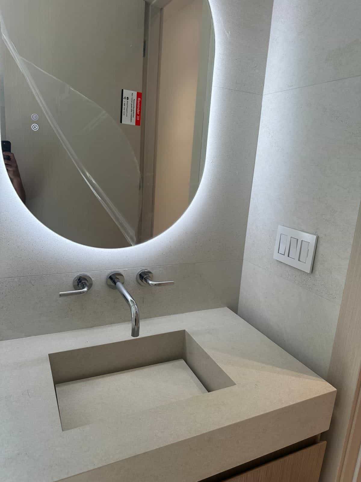 Before and after of a Bathroom remodeling by a plumber in Kendall